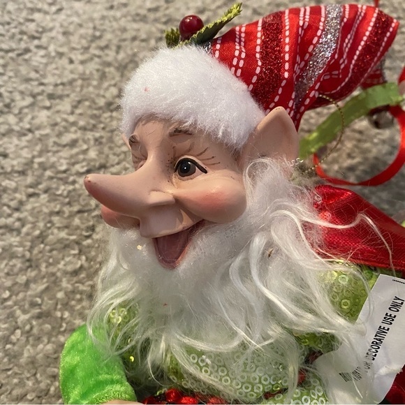 Candy Cane Elf Posable Pixie Face Long Nose Christmas Decoration NEW - Picture 7 of 7